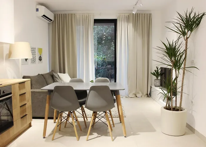 Collective Urban In * ティラナ