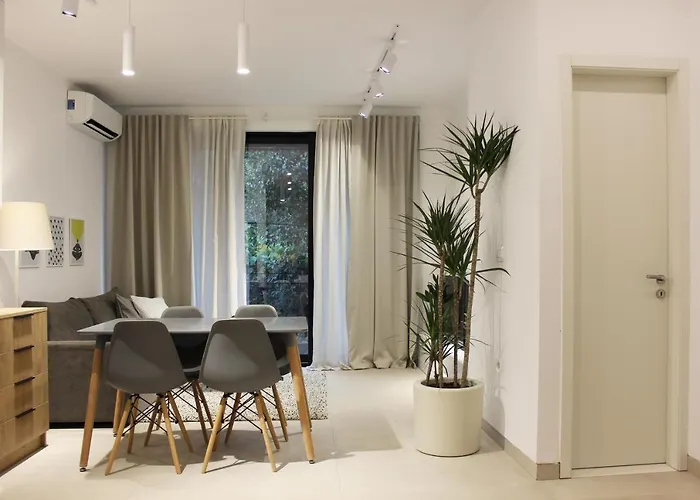 Collective Urban In *