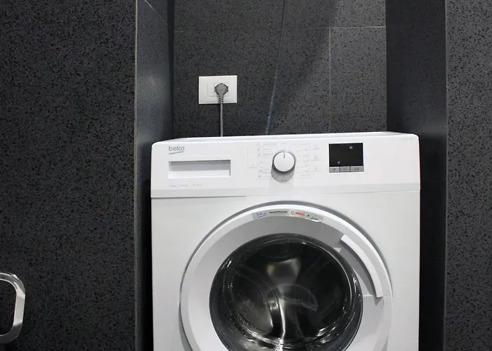 Collective Urban In * Тирана