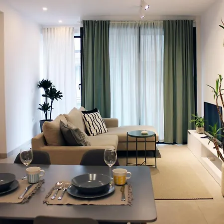 Collective Urban In Apartamento Tirana